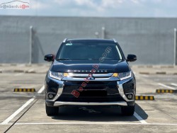 Bán ô tô Mitsubishi Outlander 2.0 CVT Premium - 2018 - xe cũ