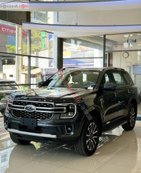 Bán ô tô Ford Everest Platinum 2.0L 4x4 AT - 2025 - xe mới