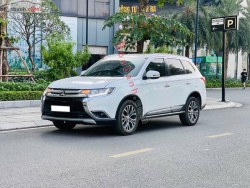Bán ô tô Mitsubishi Outlander 2.0 CVT Premium - 2018 - xe cũ