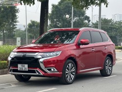 Bán ô tô Mitsubishi Outlander Premium 2.0 CVT - 2022 - xe cũ