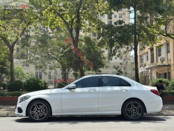 Bán ô tô Mercedes Benz C class C300 AMG - 2017 - xe cũ