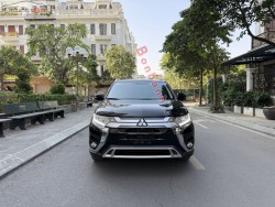 Bán ô tô Mitsubishi Outlander 2.0 CVT - 2022 - xe cũ