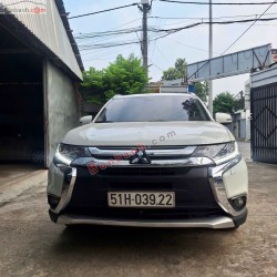 Bán ô tô Mitsubishi Outlander 2.0 CVT Premium - 2019 - xe cũ