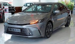 Bán ô tô Toyota Camry 2.5 HEV Mid - 2025 - xe mới