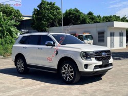 Bán ô tô Ford Everest Titanium Plus 2.0L 4x4 AT - 2022 - xe cũ