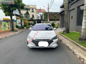 Bán ô tô Hyundai Elantra 2.0 AT - 2020 - xe cũ