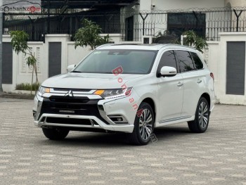 Bán ô tô Mitsubishi Outlander Premium 2.0 CVT - 2022 - xe cũ