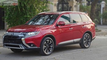 Bán ô tô Mitsubishi Outlander Premium 2.0 CVT - 2021 - xe cũ