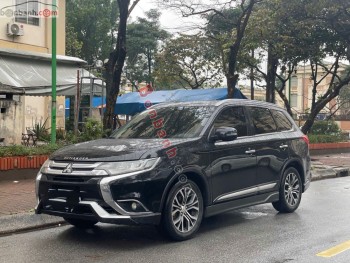 Bán ô tô Mitsubishi Outlander 2.0 CVT - 2016 - xe cũ