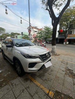 Bán ô tô Toyota Fortuner 2.4L 4x2 AT - 2022 - xe cũ