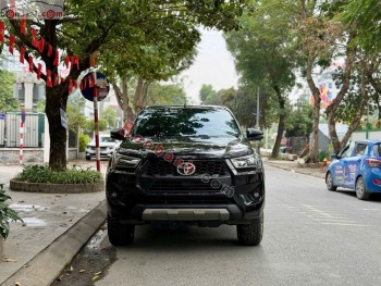 Bán ô tô Toyota Hilux 2.4L 4x2 AT - 2024 - xe cũ