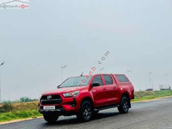 Bán ô tô Toyota Hilux 2.4L 4x2 AT - 2024 - xe cũ