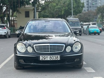 Cần bán Mercedes-Benz E class E280 năm sản xuất 2005, màu đen, giá 137tr