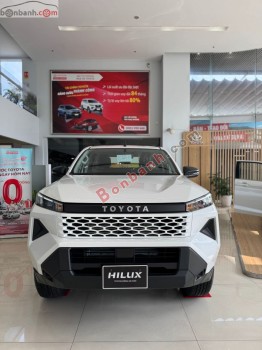 Bán ô tô Toyota Hilux Standard 2.8L 4x2 MT - 2026 - xe mới