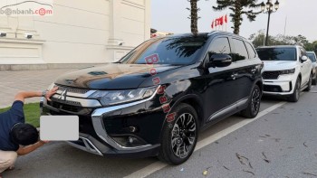 Bán ô tô Mitsubishi Outlander 2.0 CVT Premium - 2020 - xe cũ