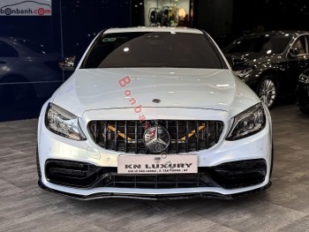 Bán ô tô Mercedes Benz C class C300 AMG - 2019 - xe cũ