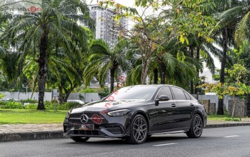 Bán ô tô Mercedes Benz C class C300 AMG - 2022 - xe cũ