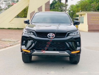 Bán ô tô Toyota Fortuner 2.4G 4x2 AT Legender - 2021 - xe cũ