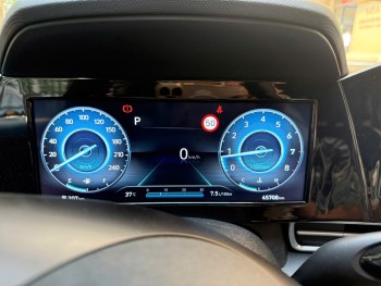 Phiên bản: Elantra 1.6 Đặc Biệt