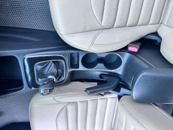 Kia Cerato 2017 bản số sàn, xe cá nhân sử dụng kỹ nên còn rất đẹp.