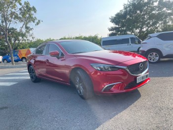 Bán Mazda 6 2018 2.0