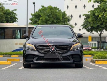 Bán ô tô Mercedes Benz C class C300 AMG - 2020 - xe cũ