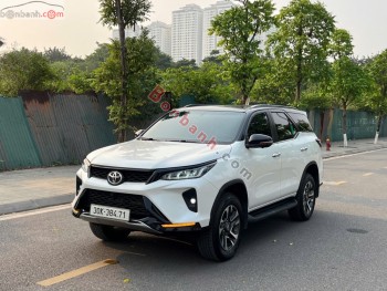 Bán ô tô Toyota Fortuner Legender 2.4L 4x2 AT - 2022 - xe cũ