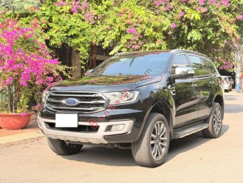 Bán ô tô Ford Everest Titanium 2.0L 4x2 AT - 2019 - xe cũ