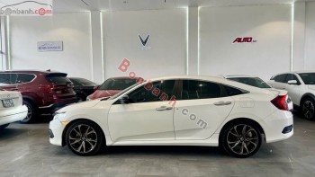 Bán ô tô Honda Civic 1.5G Vtec Turbo - 2019 - xe cũ