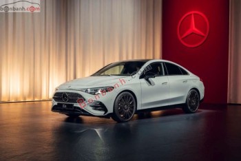 Bán ô tô Mercedes Benz CLA class 200 EV - 2026 - xe mới