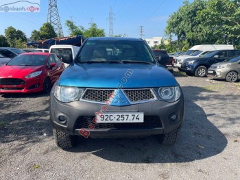 Bán ô tô Mitsubishi Triton GLS 4x4 AT - 2010 - xe cũ