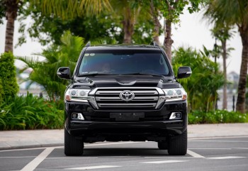 Toyota Landcruiser LC200