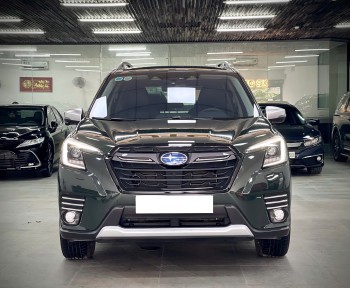 Cần bán xe Subaru Forester 2.0i-S EyeSight năm sản xuất 2024, màu xanh lam, xe nhập, giá chỉ 855 triệu