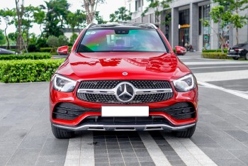 Cần bán xe Mercedes-Benz GLC-Class 300 4Matic năm sản xuất 2022, màu đỏ, giá 1.539tỉ