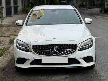 Bán ô tô Mercedes-Benz C class C200 sản xuất năm 2019, màu trắng