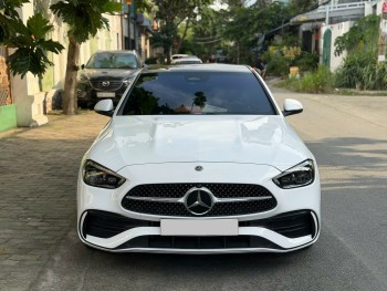 Bán xe Mercedes-Benz C class C300 AMG CBU năm sản xuất 2023, màu xanh lục, xe nhập