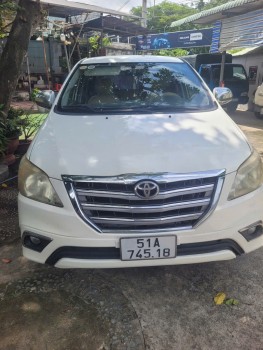 CẦN BÁN TOYOTA INNOVA