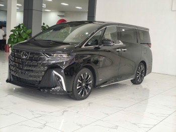 Alphard HEV M2026 Mới 100% . Xe có sẵn giao luôn