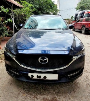 Nhà mình cần bán lại chiếc Mazda CX-5 Premium 2.0, mua từ đầu để đi lại gia đình, sử dụng rất giữ gìn.