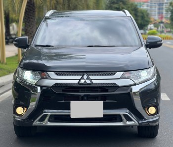 Bán Mitsubishi Outlander 2.0 CVT năm 2024, màu xám (ghi), giá chỉ 639 triệu