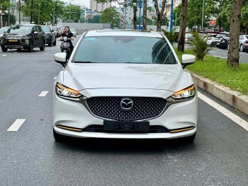 Bán Mazda Mazda 6 Signature Premium 2.5 AT năm sản xuất 2024, màu trắng, giá chỉ 719 triệu