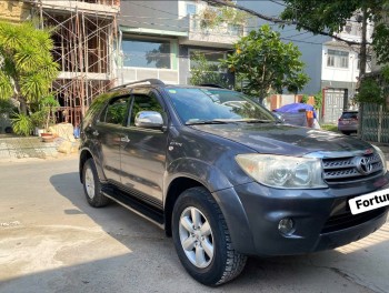 BÁN TOYOTA FORTUNER 2009 – 2.7V 4x4 AT – MÁY XĂNG