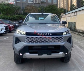 Bán ô tô Toyota Hilux Pro 2.8L 4x2 AT - 2026 - xe mới