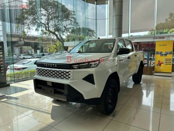 Bán ô tô Toyota Hilux Standard 2.8L 4x2 MT - 2026 - xe mới