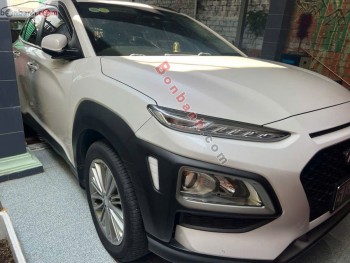 Bán ô tô Hyundai Kona Tiêu Chuẩn 2.0 AT - 2018 - xe cũ