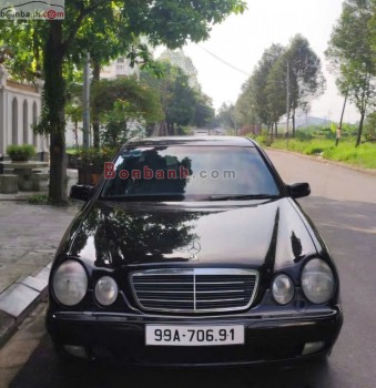Bán ô tô Mercedes Benz E class E240 AT - 2000 - xe cũ