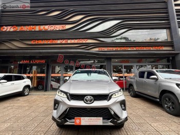 Bán ô tô Toyota Fortuner Legender 2.4L 4x2 AT - 2022 - xe cũ