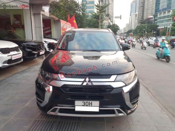 Bán ô tô Mitsubishi Outlander Premium 2.0 CVT - 2022 - xe cũ