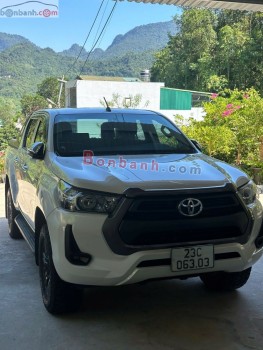 Bán ô tô Toyota Hilux 2.4L 4x2 AT - 2021 - xe cũ