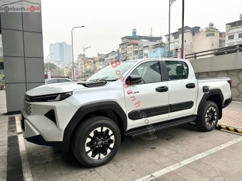 Bán ô tô Toyota Hilux Trailhunter 2.8L 4x4 AT - 2026 - xe mới